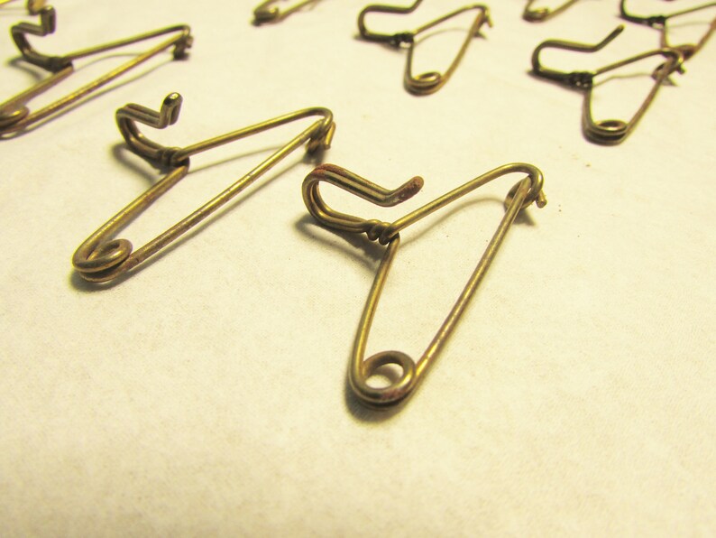 miniature hangers doll clothes