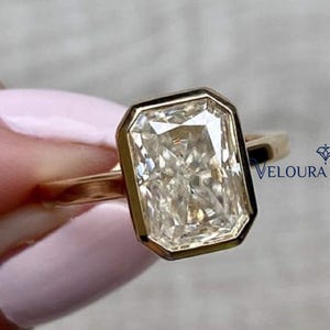 3.00CT Radiant Cut Moissanite Solitaire Ring, 14K Yellow Gold Engagement Ring, Bezel Setting, Statement Ring, Gift For Her, Anniversary Ring