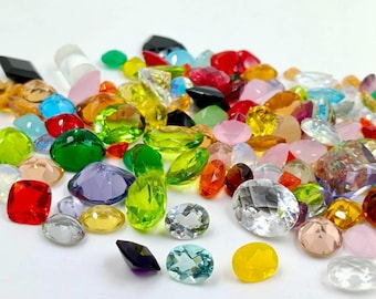 Lote de gemas semipreciosas mixtas de grado AAA. Increíble mezcla de gemas sueltas facetadas con formas variadas. Gemas populares para la fabricación de joyas.
