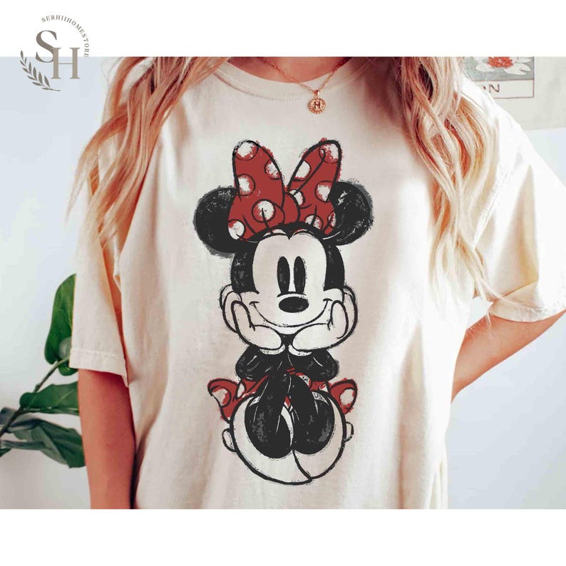 Disney Musse Pigg & Vänner Söt Minnie Mouse Klotter T-shirt, Hollywood Studios WDW Trip Unisex T-shirt Familj Födelsedagspresent Vuxen Barn Småbarnströja Ivory/Natural/Sand