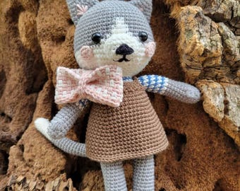 Crochet Cat Amigurumi: Handmade Stuffed Kitten Plush Toy