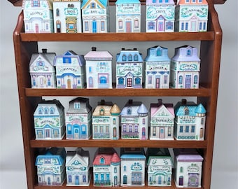 Lenox Spice Village 1989 Set of 24 Spice Jars with Wooden Rack – Vintage Lenox Spice Houses – Rare Kitchen Collectible Gift
