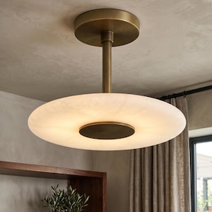 Plafonnier disque en laiton, Suspension ronde plate minimaliste, Plafonnier bas semi-encastré, Lustre moderniste, Lampe géométrique