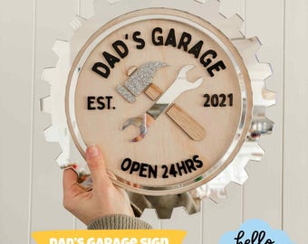Personalisierte Papas Garage Schild SVG Laser-Datei | Zahnrad Design | Vatertag | Einzigartige Geschenkidee | Werkstatt Dekor | Mann Höhle Zeichen | Veränderbar