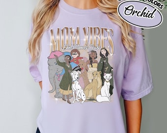 Comfort Colors Vintage Disney Mom Vibes Portrait shirt, Queen Sarabi Duchess Perdita Kanga Mrs. Jumbo, Mother's Day, Gift For Mama UOUQ09-CF