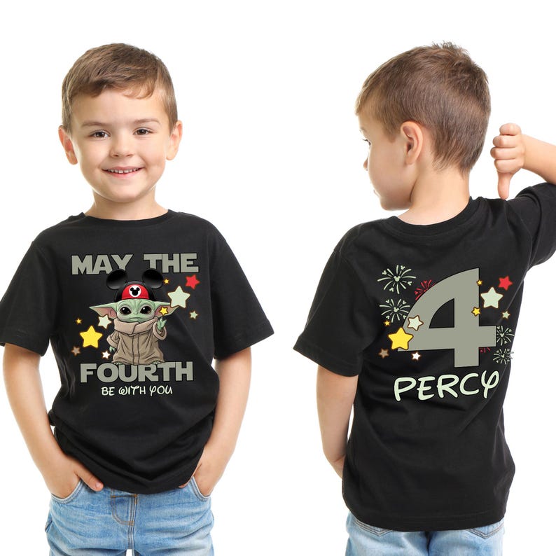 Puede incluir: Un letrero de madera hecho a mano con la palabra "Welcome" en una fuente juguetona. El letrero est&aacute; pintado de blanco con un acabado envejecido y presenta un peque&ntilde;o coraz&oacute;n decorativo. Dimensiones: aproximadamente 30 cm de ancho y 15 cm de alto.