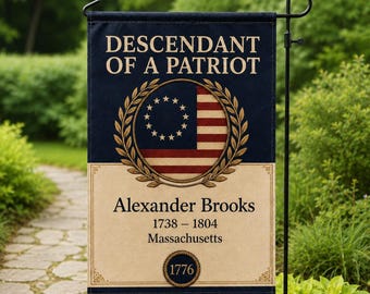 Personalized Descendant of a Patriot Garden Flag, Custom Ancestor Name Revolutionary War Decor, Genealogy Gift, 1776 Patriotic Yard Sign