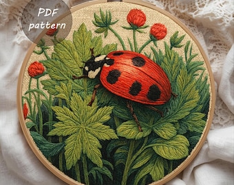 Borduurpatroon lieveheersbeestje | Ontwerp met bloemeninsect (pdf)