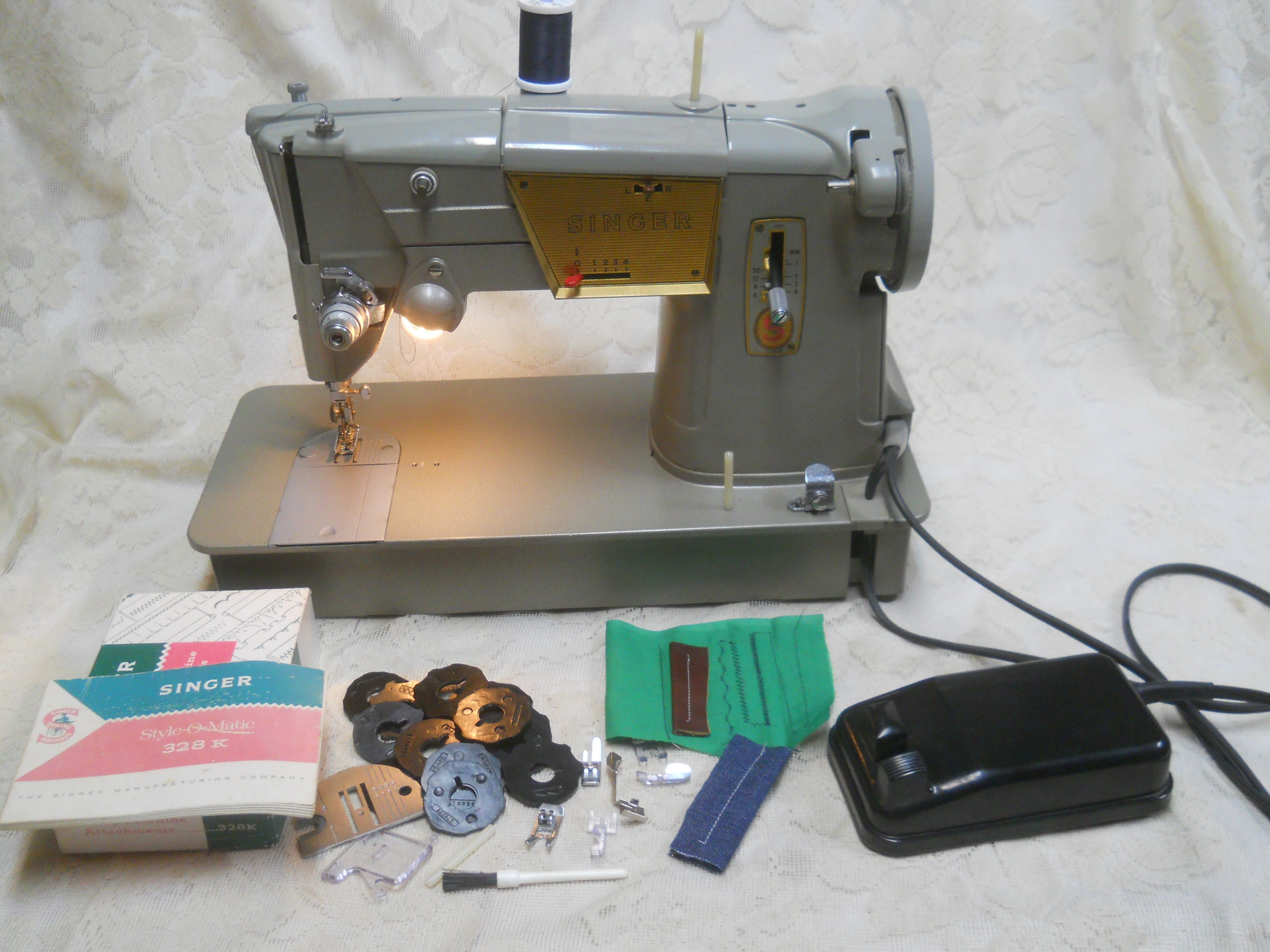 Restored singer 328K Style-O-Matic Sewing Machine Metal Gears Restored singer 328K Style-O-Matic Sewing Machine Metal Gears