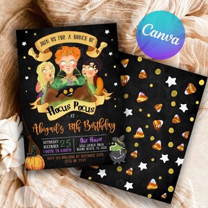 Könnte beinhalten: Schwarze Halloween-Einladung mit dem Text "Join us for a bunch of Hocus Pocus". Die Einladung zeigt Illustrationen der Sanderson-Schwestern und Maisbonbons. Die Einladung ist für Abigails 13. Geburtstag.