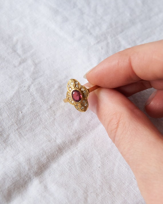 Diamond & Ruby 9ct Gold Ring - image 8