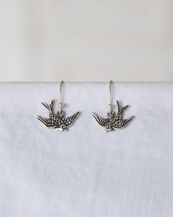 Blue bird earrings outlet