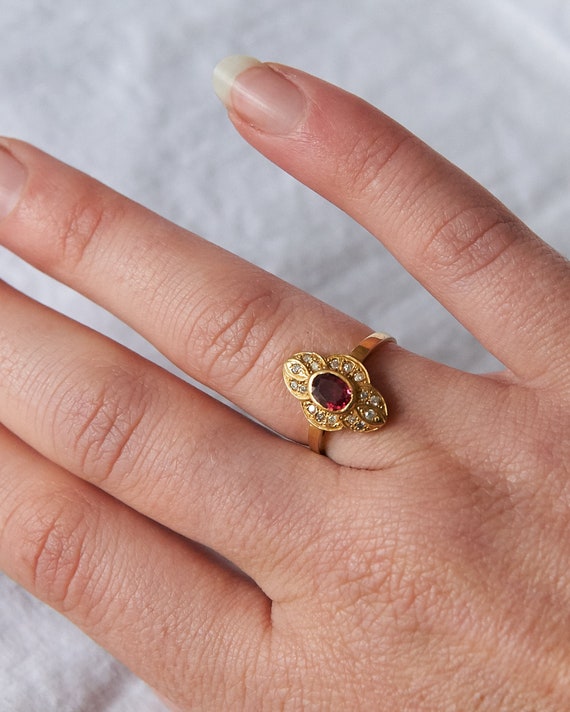 Diamond & Ruby 9ct Gold Ring - image 3