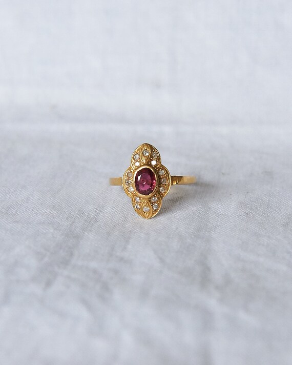 Diamond & Ruby 9ct Gold Ring - image 5