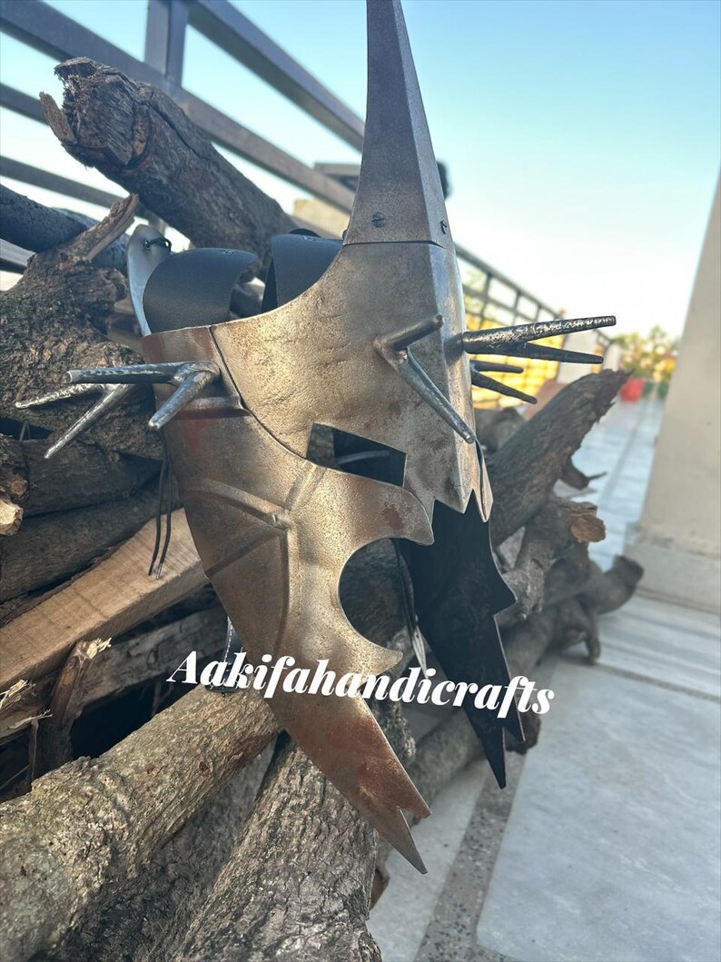 thumbnail image 2 of Witch King Nazgul Helmet Witch King Helmet The Lord Of The Rings Halloween Costu 2 of 11