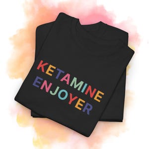 Ketamin Genießer T-Shirt | EDM Festival Shirt, K-Naut, Minimalistische bunte Ästhetik,