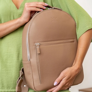 Convertible Leather Backpack - Laptop Backpack & Crossbody Purse (Groove M)