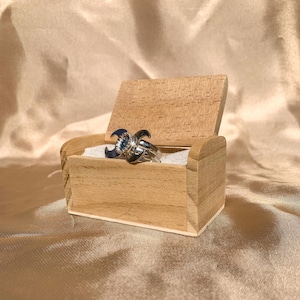 Mira Lunar Cycle Ring