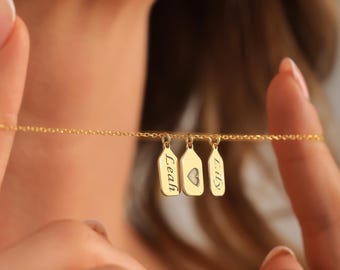 Colar com Pingente Personalizado em Ouro 14k com Nome e Inicial Gravados ∙ Pingente Minimalista com Nome, Inicial e Data Gravados ∙ Joia Artesanal com Pingente de Nome ∙ Presente Ideal para Ela