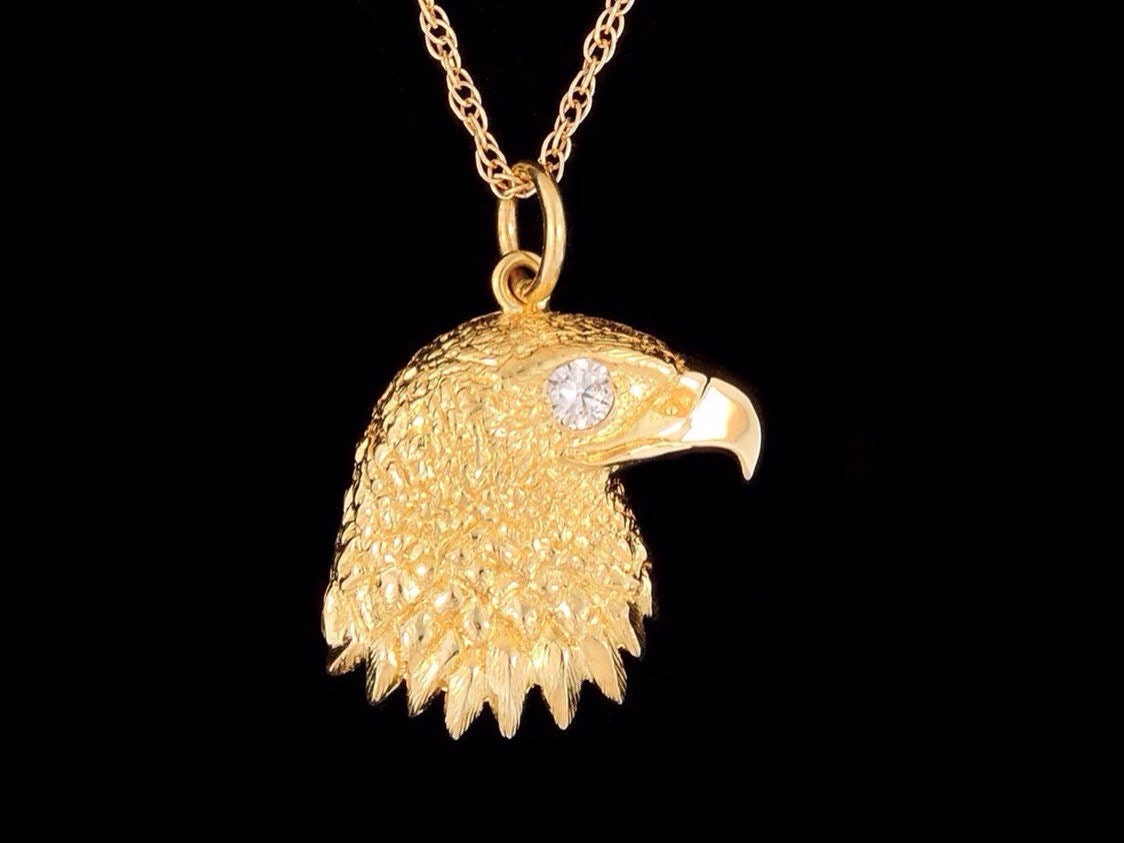 18k Yellow Gold Eagle Head With Diamond Eye Pendant 18k Yellow Gold Eagle Head With Diamond Eye Pendant