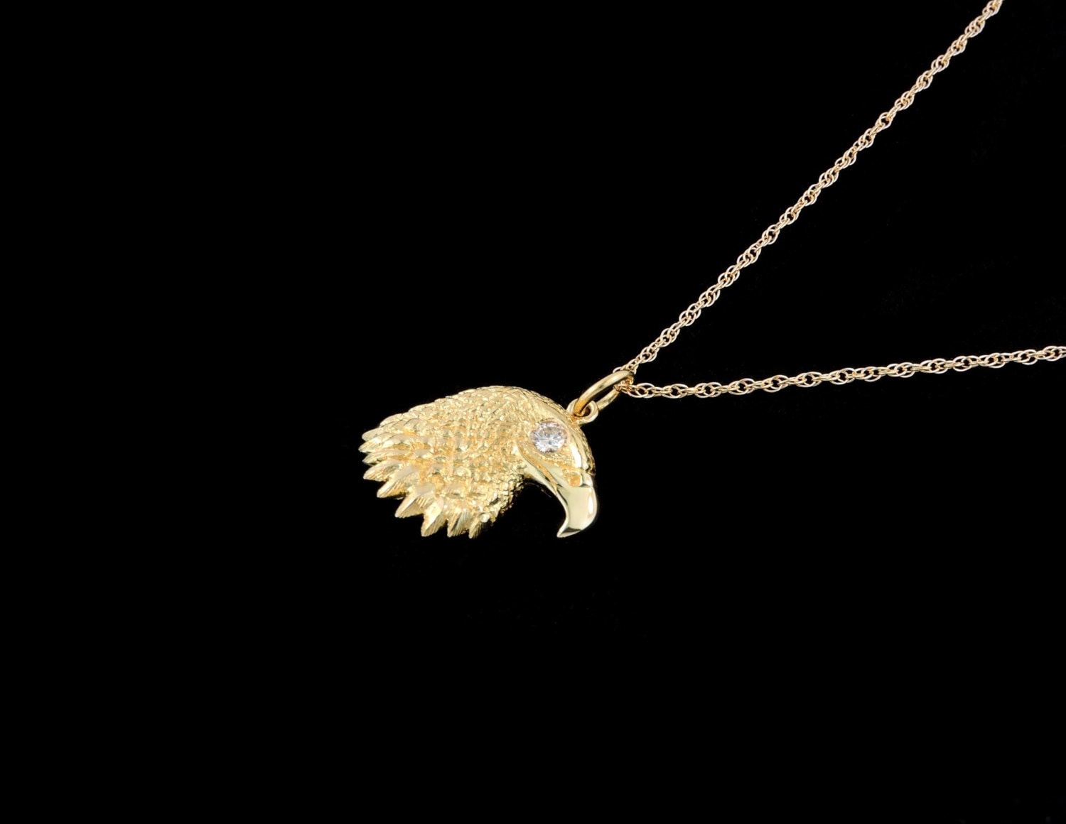 18k Yellow Gold Eagle Head With Diamond Eye Pendant 18k Yellow Gold Eagle Head With Diamond Eye Pendant