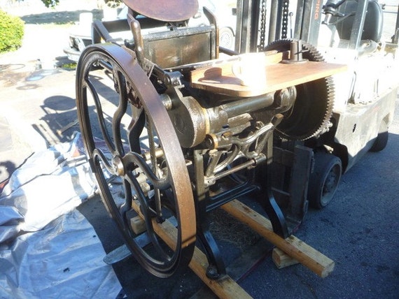 C P 10X15 Old Style Letterpress Chandler and Price Printing Press