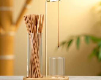 Kadzielnica z drewna orzechowego ze szklanym popielnikiem: minimalistyczny wystrój w stylu zen