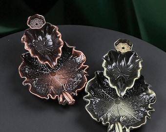 Metalowy kominek do kadzidełek w kształcie wodospadu z uchwytem na stożkowy przepływ zwrotny