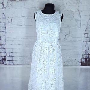 Vintage White Sleeveless Floral Lace Midi Dress Size 40