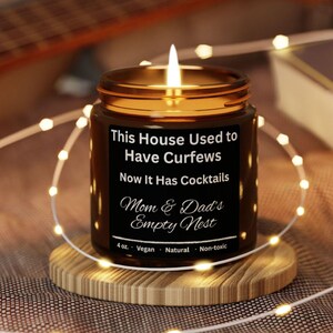 Personalized Empty Nest Candle, Amber Soy, Custom Names, Parents' Gift image 1
