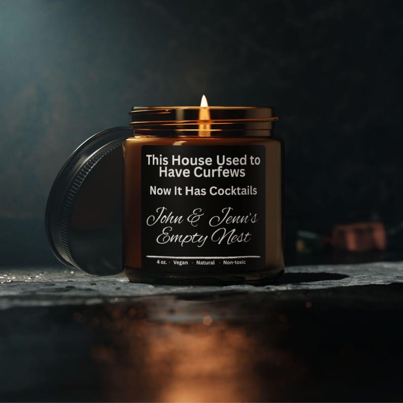 Personalized Empty Nest Candle, Amber Soy, Custom Names, Parents' Gift image 3