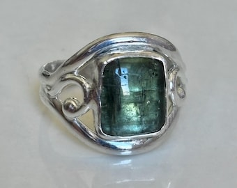 Green Tourmaline Size 12 Sterling Silver