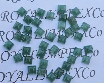 Piedra preciosa de jade verde natural con cabujón cuadrado (tamaños de 2 a 15 mm)