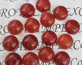 Cabochon en onyx rouge : ronde, naturelle, différentes tailles