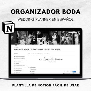 Puede incluir: Una computadora portátil que muestra una plantilla de planificador de bodas en español. La pantalla presenta un diseño en blanco y negro con fotos de bodas y texto que dice "Organizador Boda" y "Wedding Planner en Español." La plantilla incluye secciones de planificación y un calendario.