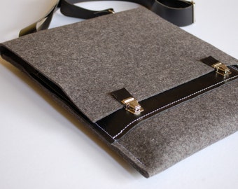 MacBook Pro 15 bag 15 laptop bag MacBook Pro 15 felt bag 15 inches MacBook with pocket and adjustable strap - Grey felt and black leather