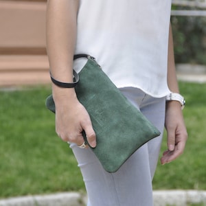 OFFER - Leather clutch bag cosmetic bag evening leather bag leather handbag wristlets leather toiletry bag - CLUTCH model green leather