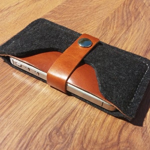 iPhone 8 case,iPhone 7 case ,iPhone 6 case,iPhone 5 sleeve,iPhone 8 Plus sleeve, iPhone cover sleeve wallet- Anthracite felt & brown leather