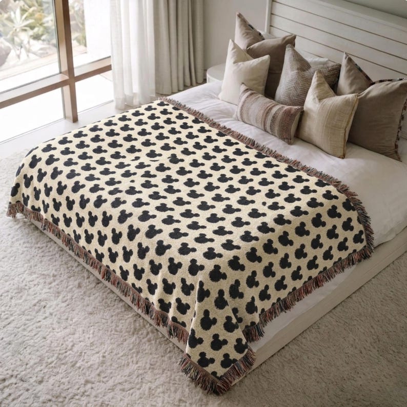 Mickey Mouse Woven Blanket, Disney Throw Blanket, Disney Home Decor, Disney World Gift, Mickey Mouse Couch Throw, Cotton Woven Blanket