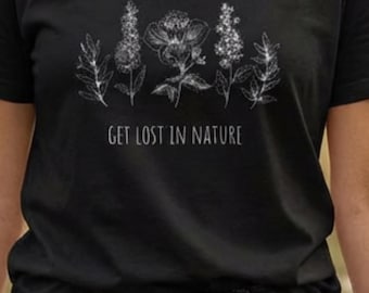 Nature Lover T-Shirt | Vintage Style Hiking Camping Graphic Tee