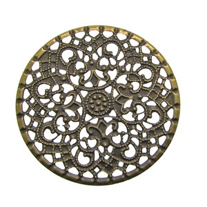 Antique Brass Round Filigree Flower Stampings / Bronze Metal Filigree Embellishments / Links / Connectors [6 pieces] -- F16292