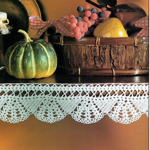 Vintage Crochet Pattern &quot;Farandole Wide Crochet Lace Edging&quot; Digital Crochet PDF Pattern -- INSTANT DOWNLOAD, Perfect for Towels, Shelf, etc