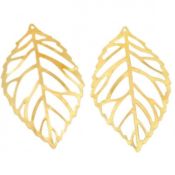 Gold Filigree Leaf Charms / Filigree Leaf Stampings / Embellishments [4 pieces] -- Great for Journaling or Earrings F005131