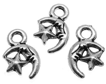 Silver Charms : 10 Antique Silver Moon and Star Charms / Silver Crescent Moon Pendants -- Lead & Cadmium Free 796.N