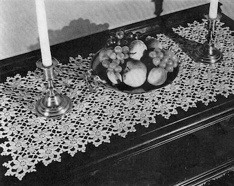 Vintage Crochet Pattern &quot;Daisy Shower Crochet Table Runner&quot; PDF Pattern -- INSTANT DOWNLOAD -- Crochet Doily Pattern 18 x 39 inches