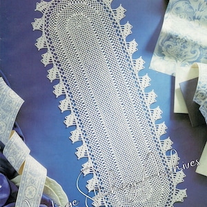 Vintage Crochet Table Runner Pattern, &quot;Tuscan Runner&quot; Digital Crochet PDF Pattern -- INSTANT DOWNLOAD, Home Decor Crochet Pattern