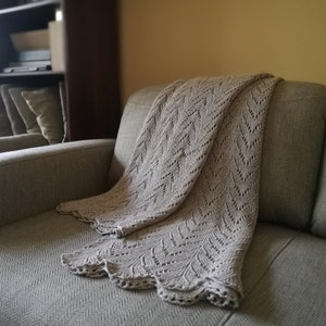 Linen throw blanket knit, linen coverlet, sustainable living image 2