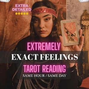 Puede incluir: Una mujer sosteniendo una carta del tarot, con las palabras "EXTREMELY EXACT FEELINGS TAROT READING" en texto rosa y blanco. La imagen también incluye el texto "EXTRA DETAILED" con cinco estrellas doradas. La mujer lleva una diadema roja y joyas doradas.