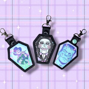 Embroidered Coffin Keychain: Spooky Goth Key Fob, Horror Decor
