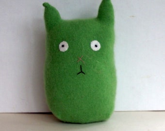 OOAK Handmade Plush Green Cat / Kitten, Folk Art Doll, Softie